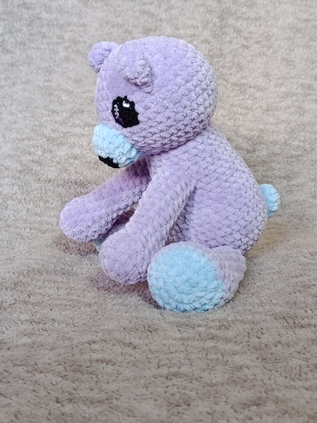 Lune – Ourson câlin _ lilas & bleu clair