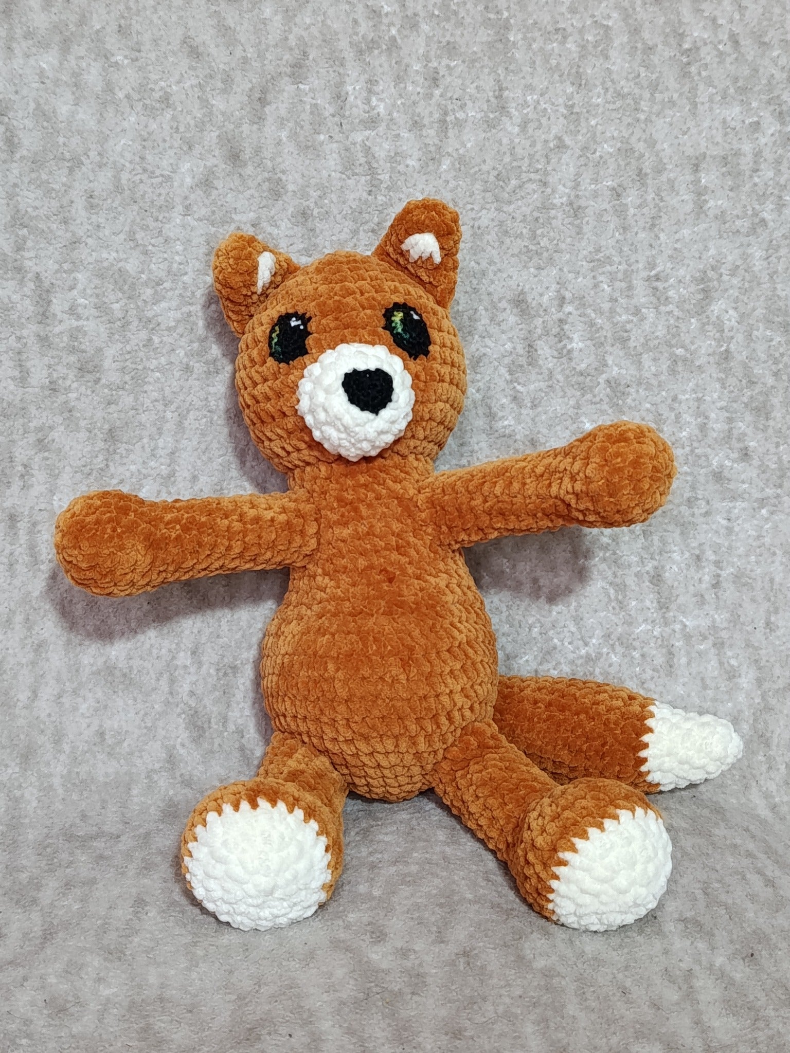 Hélios – Renard coquin rouille & crème (modèle unique prêt à adopter)