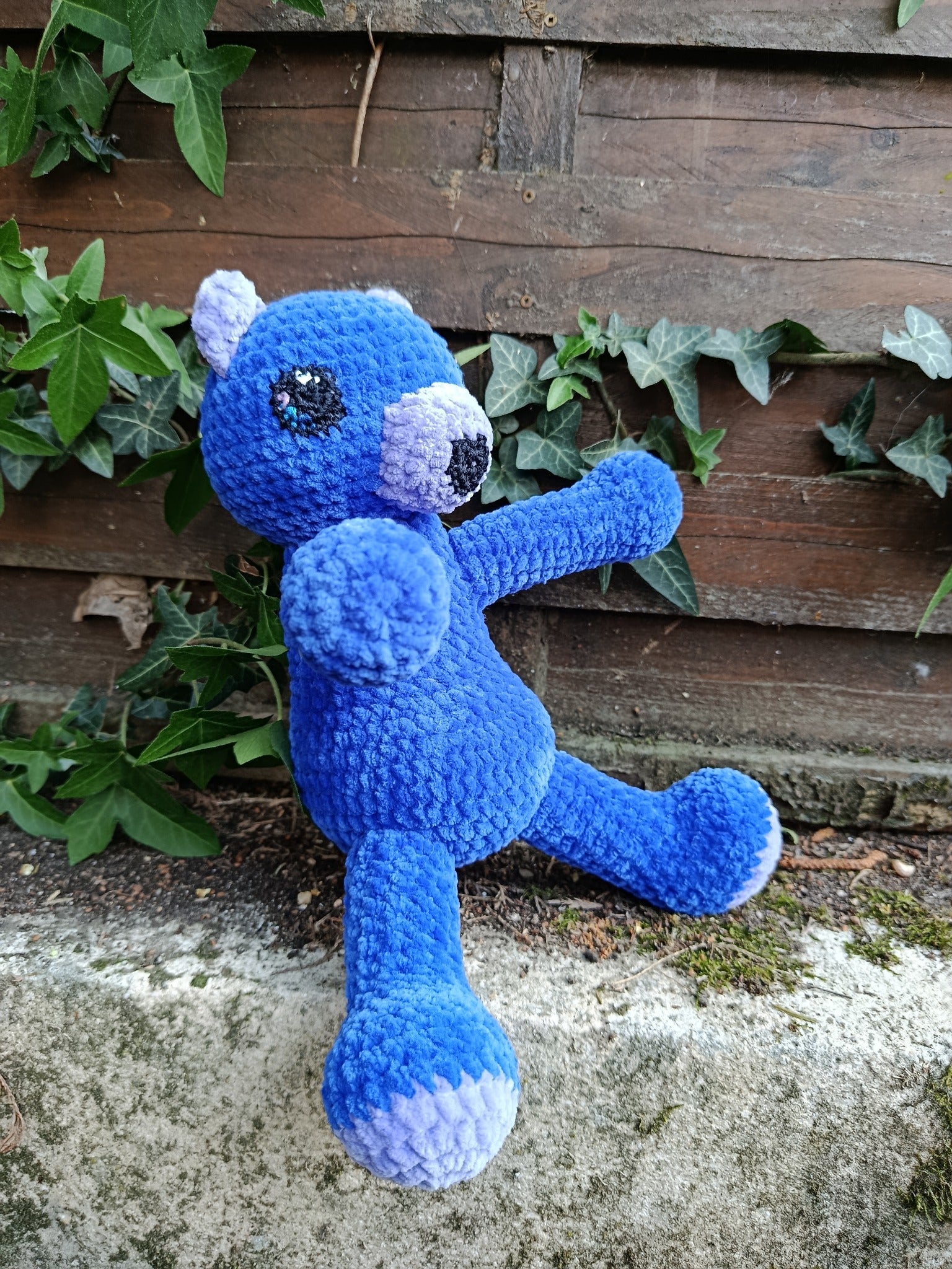 Lune _ Ourson câlin _ bleu vif et lavande