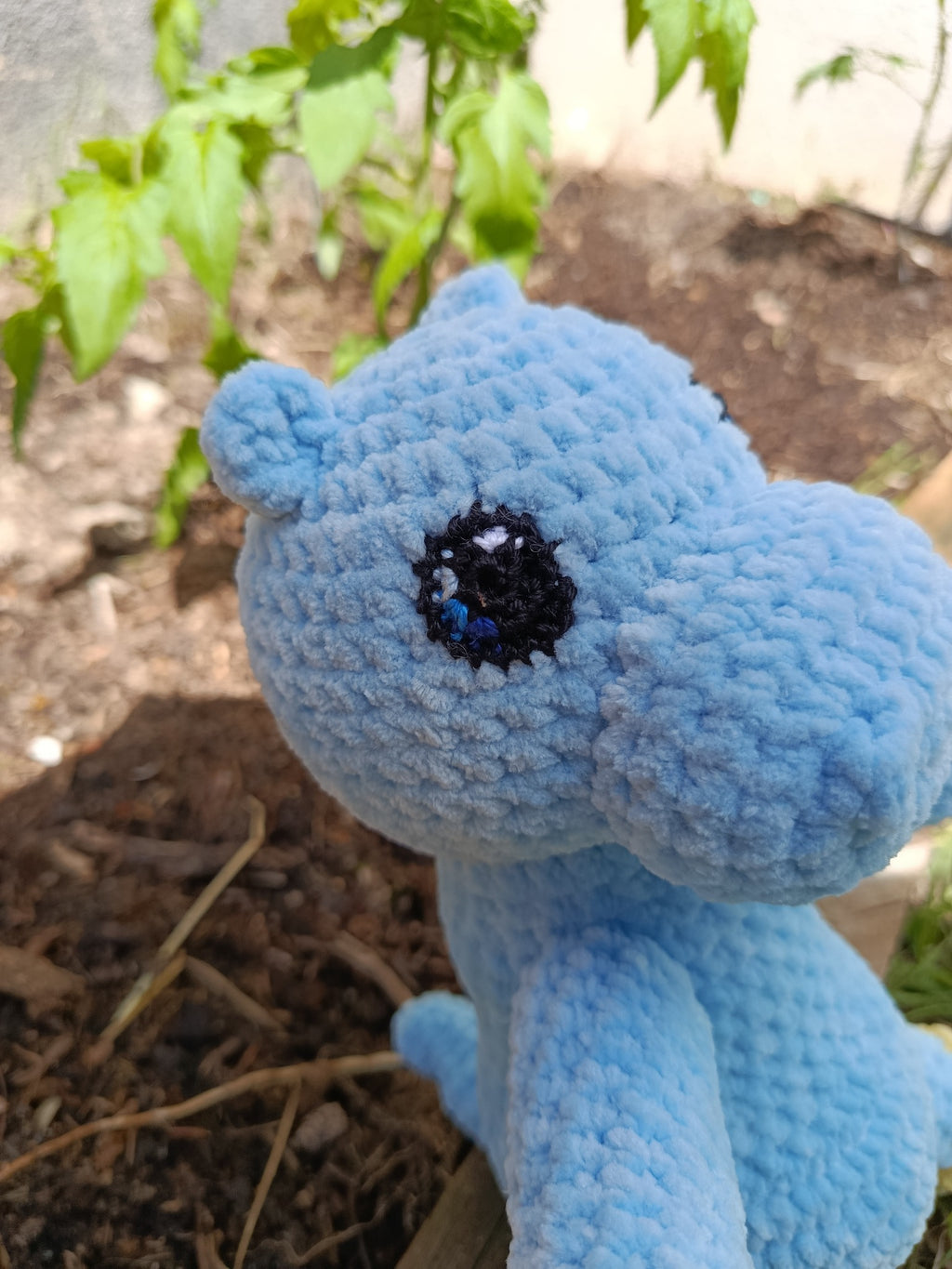 Cosmos - Hippo tranquille _  bleu ciel à bottes jaunes